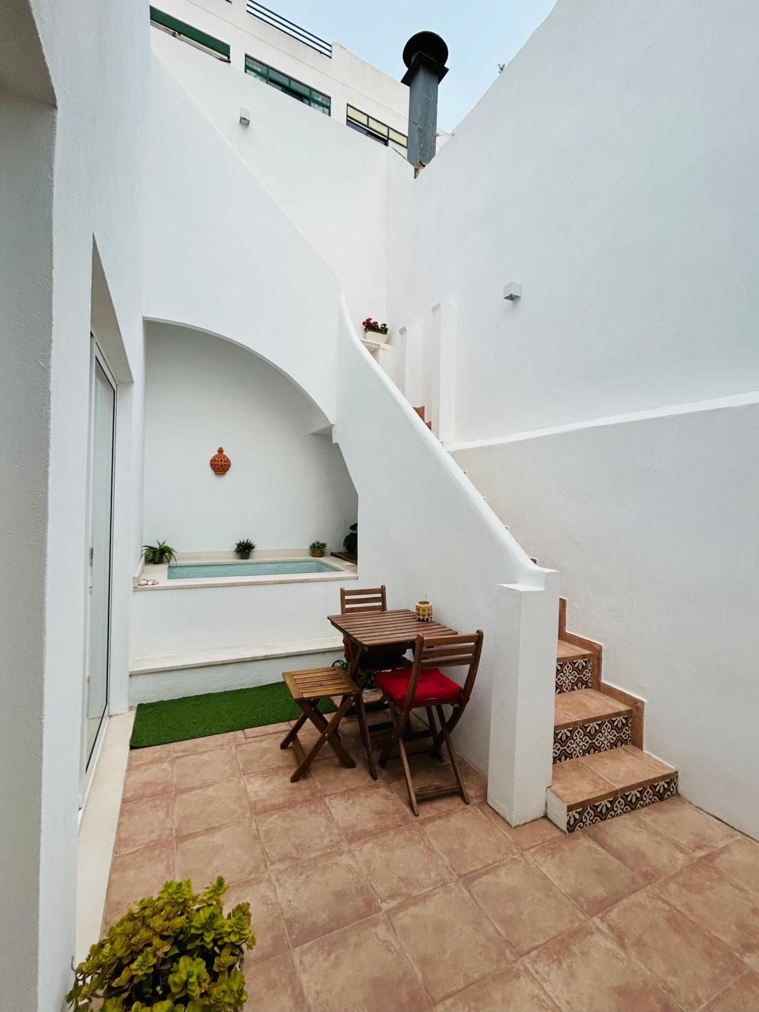 Casa Longa Faro - Traditional Portuguese House With Modern Comforts Buitenkant foto